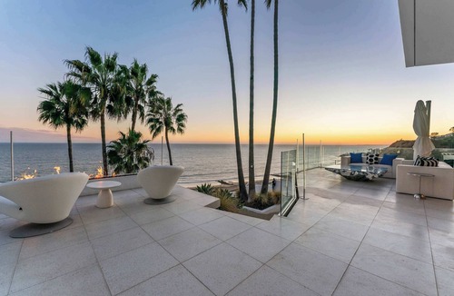 Pacific Palisades House | Malibu 3BR Oceanfront Villa | PCH + Views | C&C
