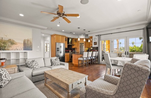 Oxnard Shores House | Mandalay Shores Townhome