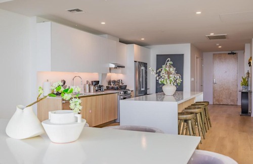 Waterfront Apartment | @ Marbella Lane - Penthouse w/City & Ocean Views