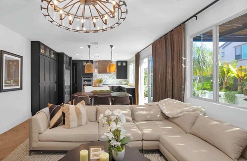 San Juan Capistrano House | Marbella Lane - Stylish Dream Home in RMV w Pool