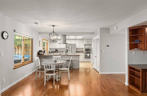 Noble House | MarbellaLane-4BR SiliconValley Gem 16Min to Levi's