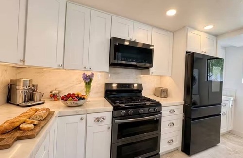 Downtown San Diego House | Marina District Luxury Jewel - Pool, Hot Tub & Walk to Seaport
