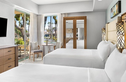 Palm Desert Hotel | Marriott Desert Springs Villas One, Large 1 bedroom hotel room in Palm Desert