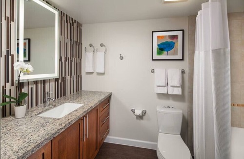 Palm Desert Hotel | Marriott Shadow Ridge 2 bedroom suite COACHELLA STAGECOACH