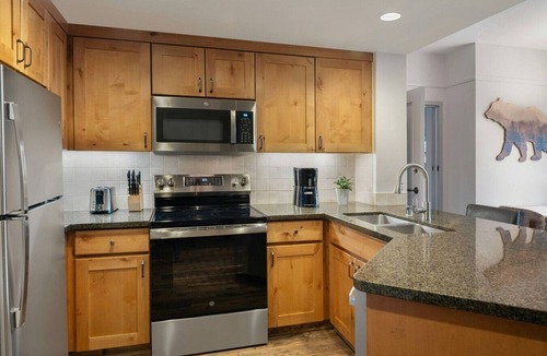 South Lake Tahoe Bed & Breakfast | Marriott Timber Lodge 1BD Villa