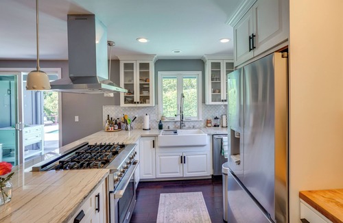 North Tustin House | Mid Century Modern Gem w/Pool in North Tustin