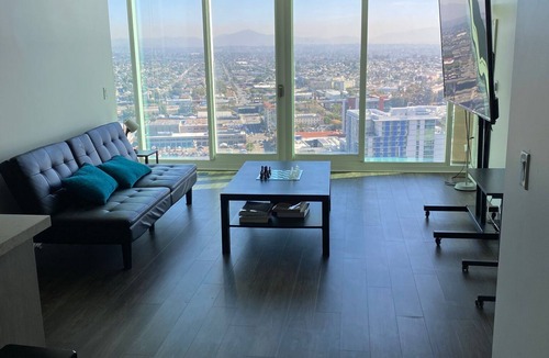 East Village Apartment | Minutes away Petco Park Gaslamp