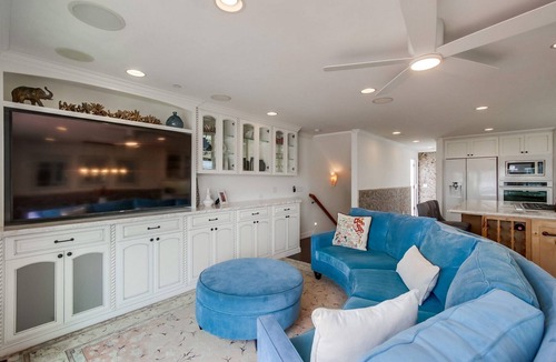 South Mission Beach House | Mission Tides 3 | 6BR Mission Beach Rooftop Deck