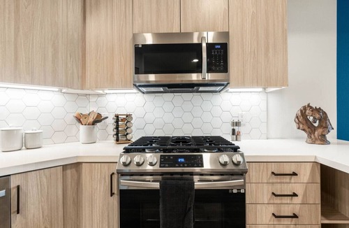 Santa Ana Heights Apartment | Modern 2BD Escape Near South Coast Plaza