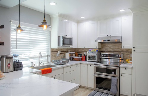 Silver Creek House | Modern, Luxury & Cozy 3 Beds/2 Baths Home in Evergreen