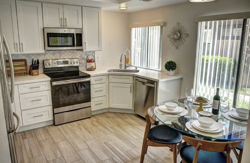 La Quinta Condo | Modern PGA West 2 bd/2ba with views, pool/spa