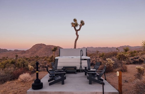 Joshua Tree Highlands House | Modern Retreat, Hot Tub, Epic Views—10 Min to Park