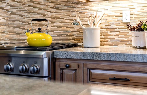 Truckee House | Modern Schaffer's Mill Home | AC, King | Golf Access | Near Lake, Trails & Town