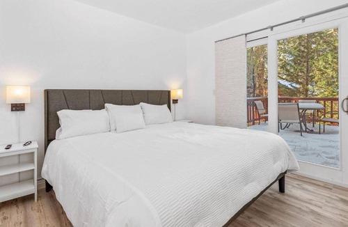 Big Bear Lake House | Moonridge Vibes
