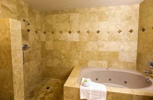 San Simeon Hotel | Moonstone Landing