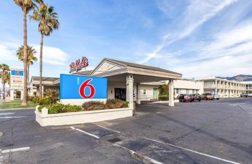 San Rafael Hotel | Motel 6 San Rafael, CA