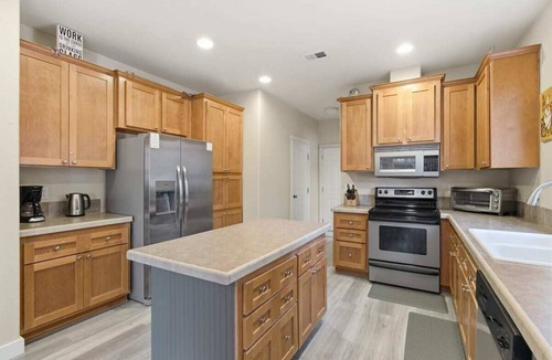 Bijou Park Ski Chalet | Mount Rose Cabin - Three Bedroom Chalet, Sleeps 6