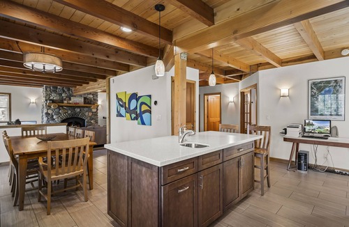 Truckee House | Mountain View Retreat | Guest Passes, King Suite, Desk, Near Lake & Trails