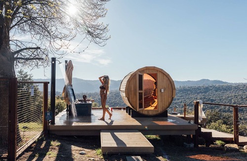 Ahwahnee House | Mountains & Moon – Wellness Elevated: Pool, Nordic Spa, Private Gym, Views