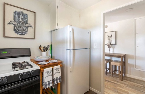 Mount Helix Condo | Mt Helix Delight-Adorable Private Studio w/Patio