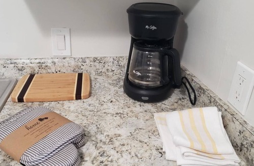 Mount Helix Condo | Mt Helix Delight-Adorable Private Studio w/Patio