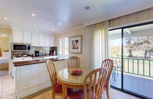 Napa Apartment | Napa 1BR Silverado condo with golf-course view & gas fireplace