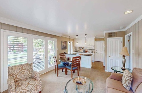 Napa Condo | Napa Silverado One-Bedroom Condo with Pool Access