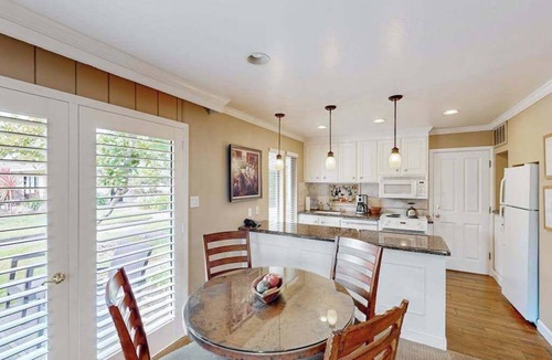 Napa Condo | Napa Silverado One-Bedroom Condo with Pool Access