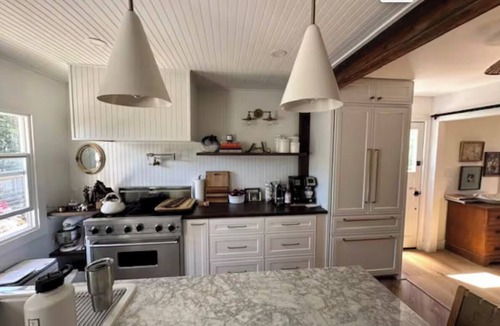 Napa House | Napa Valley Designer Retreat- close to downtown !