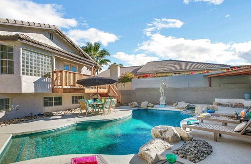 Bermuda Dunes House | Neptune: Pool, Spa, Putting Green, Pool Table!