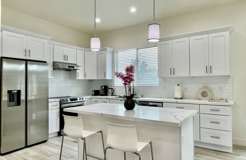 North Tustin House | New Built#3BR#Private Home🏠 near Disneyland, Irvine, Convention & Beaches!