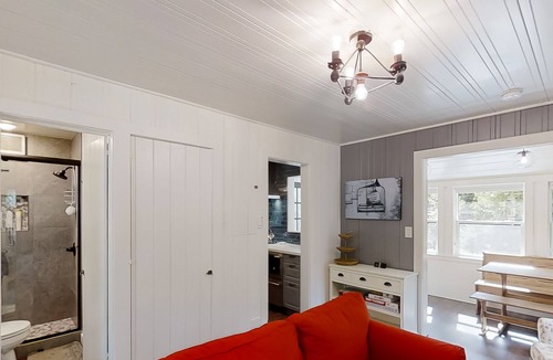 Tahoma House | New listing! Efficient home away w/ spacious deck & full kitchen - dogs ok!