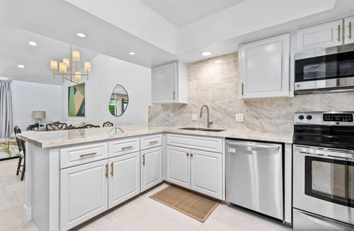 Palm Desert Condo | NEW! Mariposa Hideaway by GPM -Chic Ironwood CC Condo