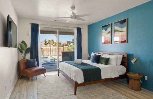Indio House | NEW Sunset Palms, AC Gameroom, Pool, Spa, EV charger