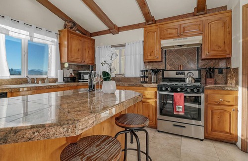 Crestline Cabin | NEW! The Sunset Retreat - Lake Gregory, Mtn Views!