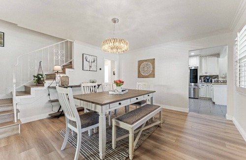 Glendora House | Newly Renovated Comfortable 4 Bds Houses in LA