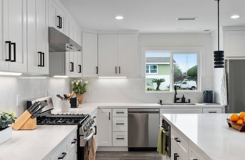 Fountain Valley House | Newly Renovated! OC Retreat Near Disney & Beaches