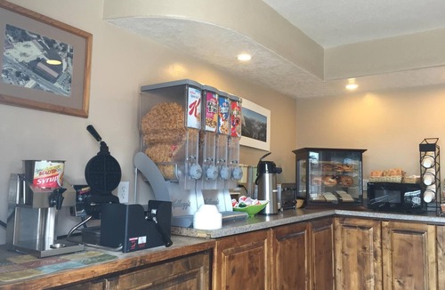Oakhurst Hotel | Oakhurst Lodge