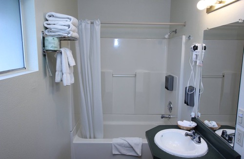 Oakhurst Hotel | Oakhurst Lodge