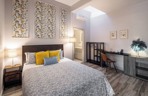 Downtown Oakland Hotel | Oaktown Roost