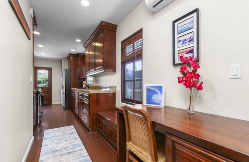 Ocean Beach House | OB Cottage Pet-Friendly w/Yard, Walk to Beach + A/C