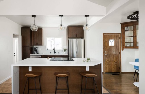 Ocean Beach House | Ocean Beach Spanish Gem | Walk to beach pier shops