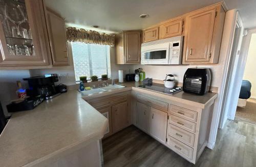 Smith River House | Ocean Cabin 28 w Jacuzzi with Private Beach