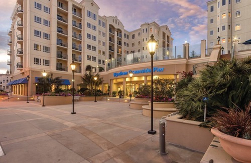 Townsite Resort | Ocean Front 2bd 2 ba At the Pier Thanksgiving