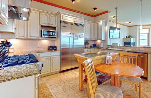 Seaside House | OCEAN FRONT: EYE OF THE STORM: Seaside Vacation Homes, Inc Managed