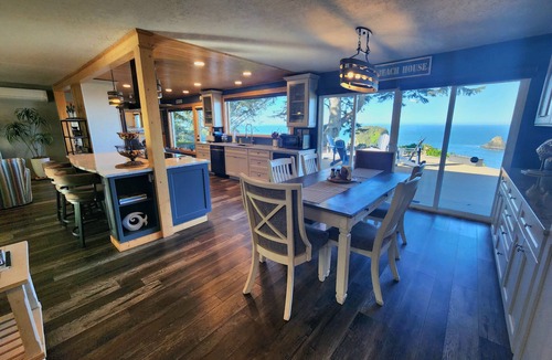Brookings House | Ocean Front Home- spacious, beautiful yard, hot tub & ocean view all around!