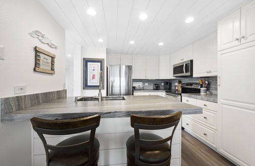 East Side Capistrano Condo | Ocean & Harbor View Condo - Newly Renovated, AMAZING View!
