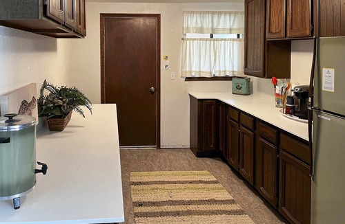 Bandon House | Ocean view 70s-themed home with beach access, grill, funky interior, & W&D