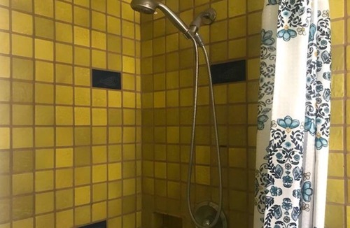 Capitola Apartment | Ocean view studio in Capitola Village - Location!
