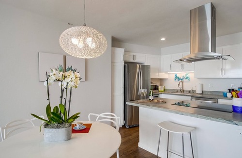 Ocean Beach Condo | Oceanfront Clifftop Retreat with White Water Views